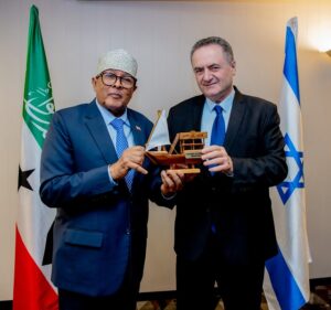 President Abdirahman Mohamed Abdullahi Irro and Israeli Defense Minister Katz